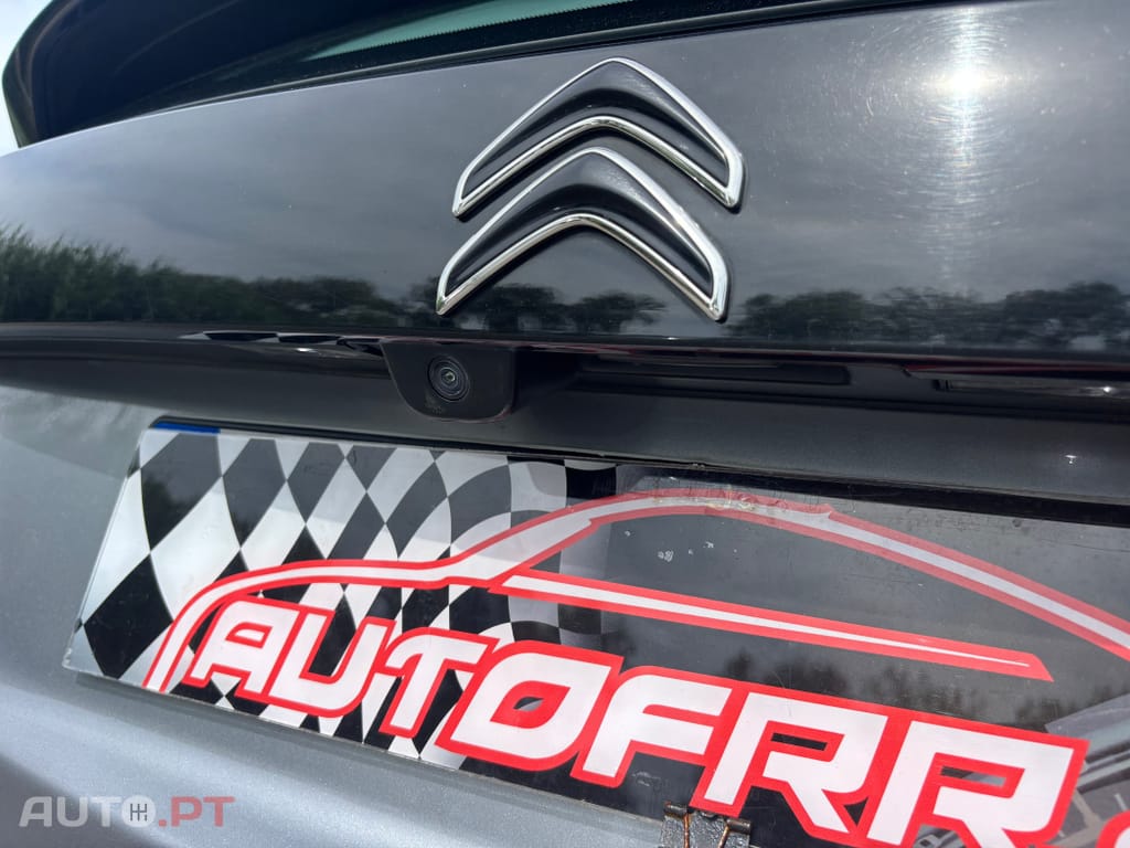 Citroen C4 1.2 PureTech Shine