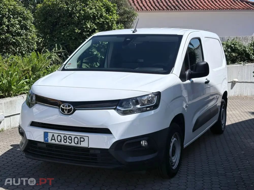 Toyota Proace Verso 1.5D L1 Comfort — fotografia 17