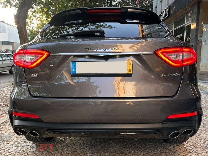 Maserati Levante 3.0 V6 Gransport