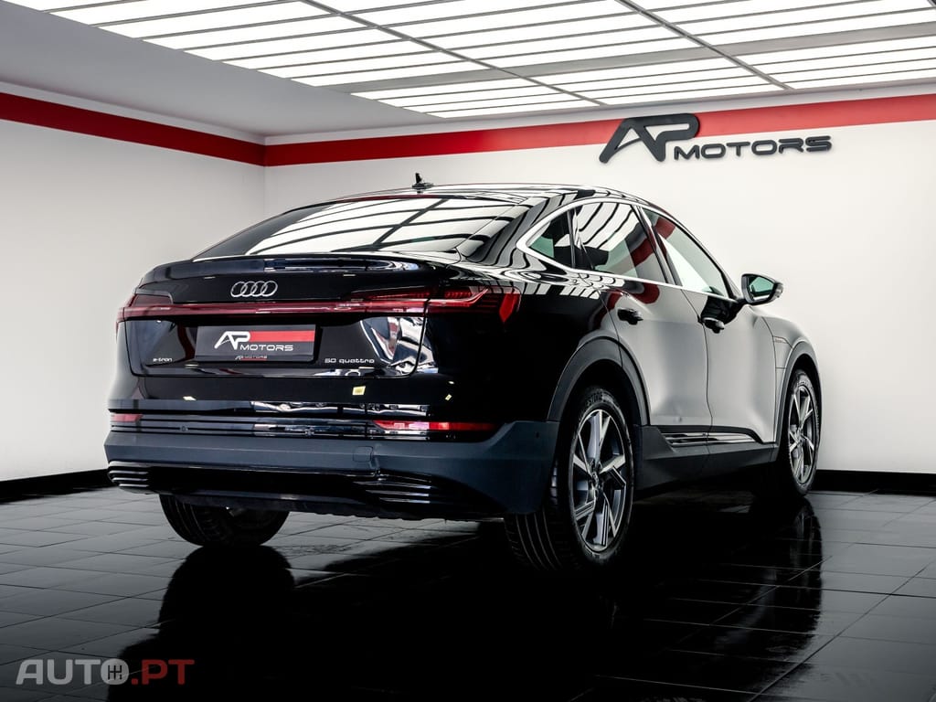 Audi E-Tron 50 quattro