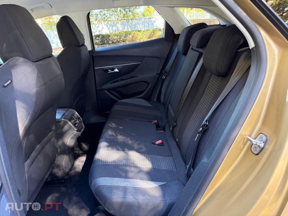 Peugeot 3008 1.6 BlueHDi Allure EAT6 J18
