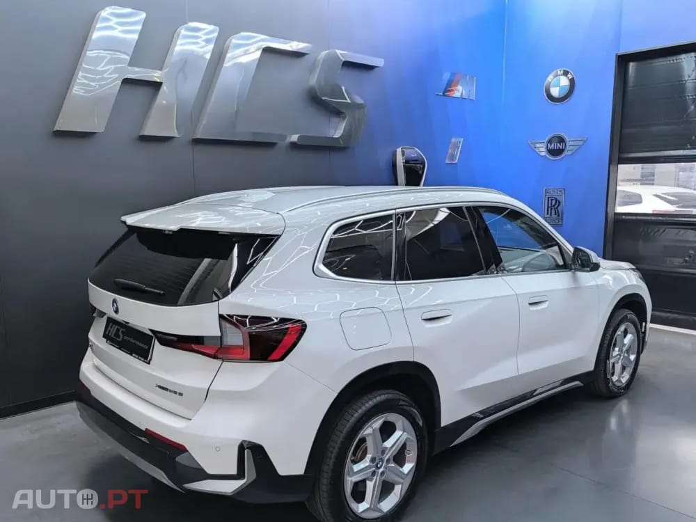 BMW X1 xDrive25e xLine — fotografia 52
