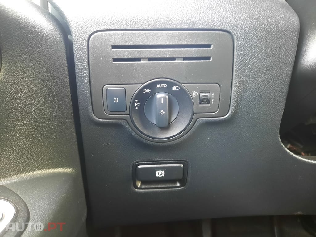Mercedes-Benz Vito Tourer 114 CDi/32