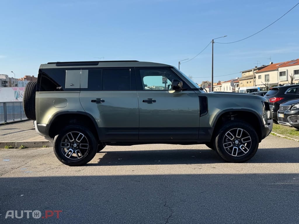 Land Rover Defender 2.0 D 110 AWD S