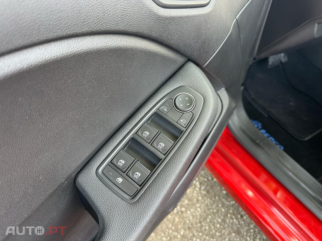 Renault Clio 1.0 TCe Exclusive CVT