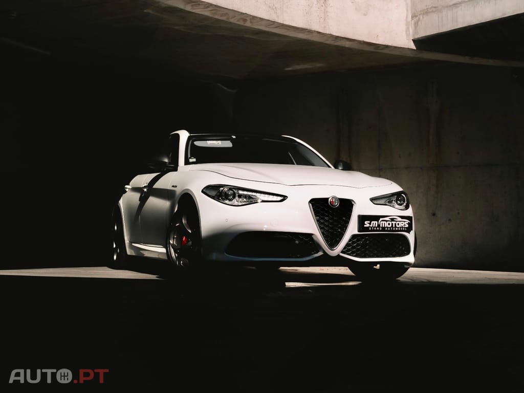 Alfa Romeo Giulia 2.2 D Veloce Q4 AT8