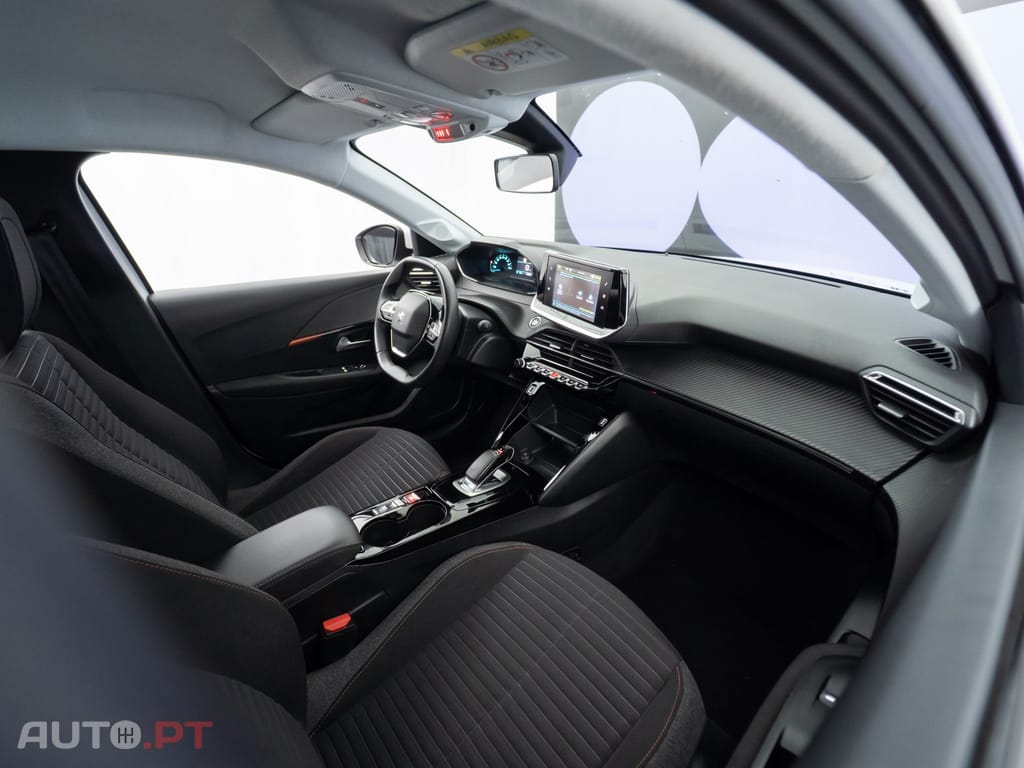 Peugeot E-208 50 kWh Active Pack