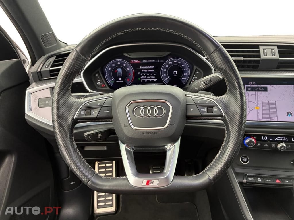 Audi Q3 45 TFSIe S tronic S line