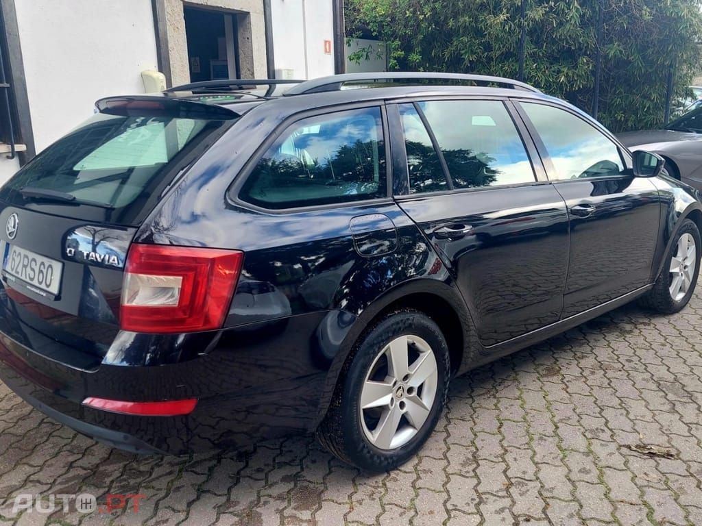 Skoda Octavia Break 1.6 TDI Ambition
