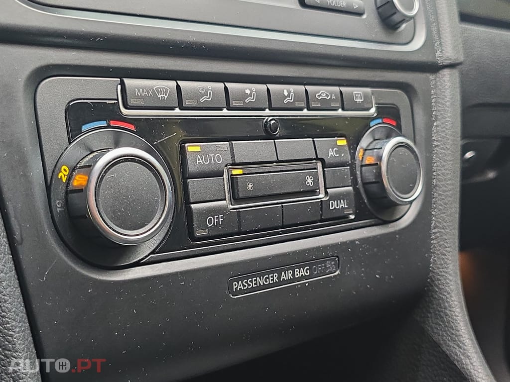 Volkswagen Golf 1.6 TDi Highline