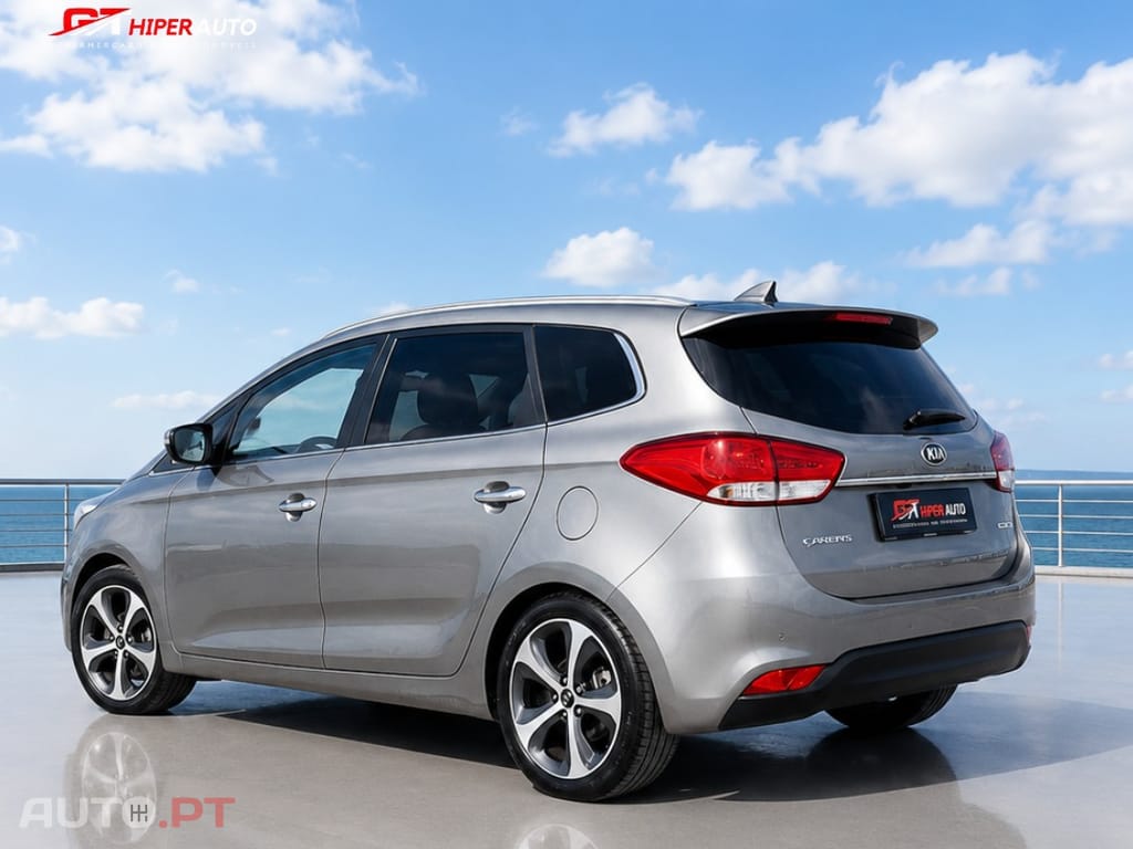Kia Carens 1.7 CRDi ISG TX