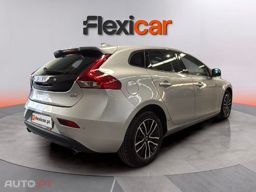 Volvo V40 2.0 D3 Momentum