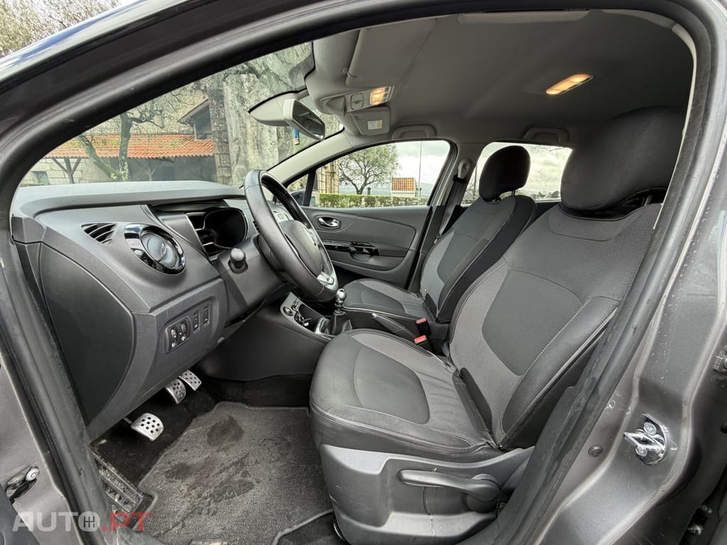 Renault Captur ENERGY TCe 120 Elysee