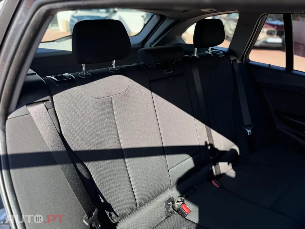 BMW 320 d xDrive Auto