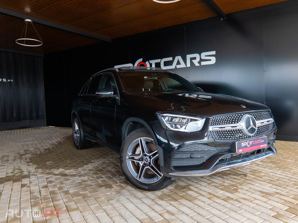 Mercedes-Benz GLC 300 4MATIC AMG LINE