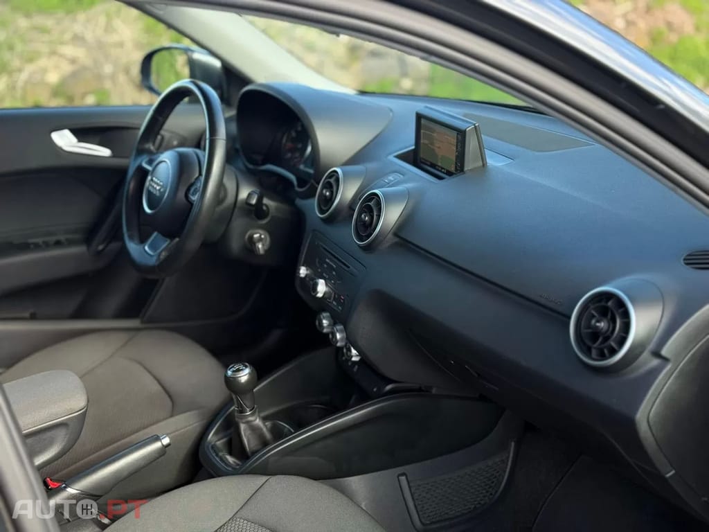 Audi A1 1.2 TFSI Attraction