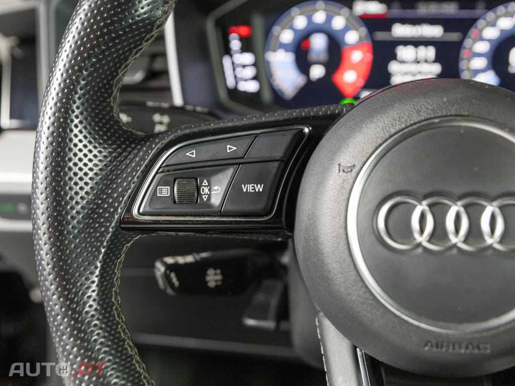Audi A1 25 TFSI S line S tronic