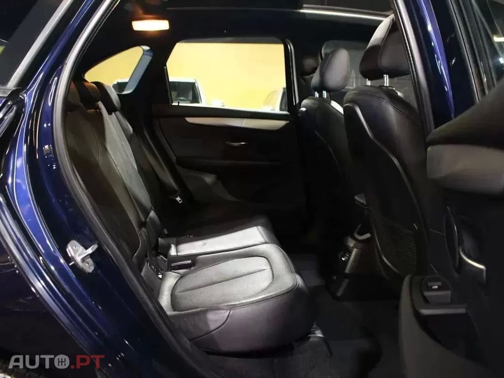 BMW 218 d Line Sport Auto