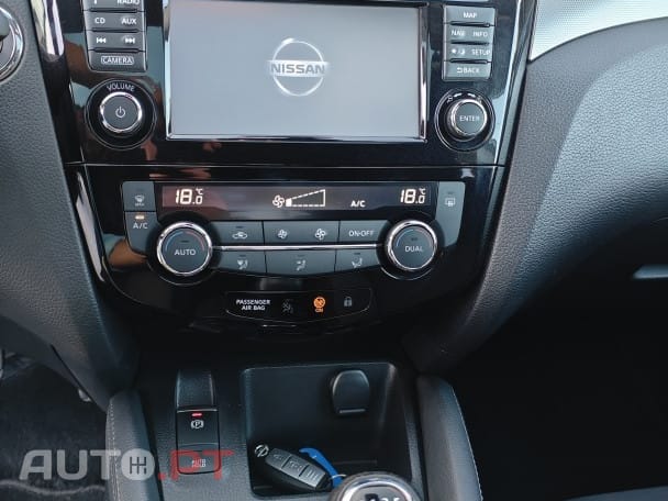 Nissan Qashqai 1.5 dCi N-Connecta 18