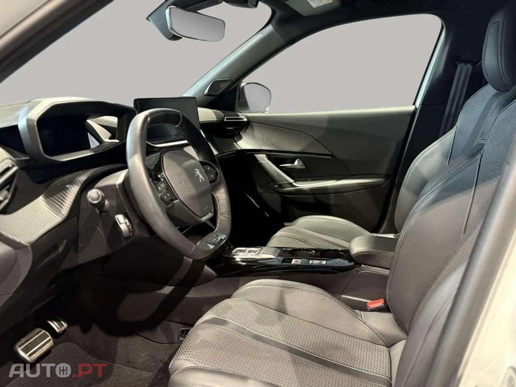 Peugeot E-2008 I.V.A DEDUTÍVEL GT 