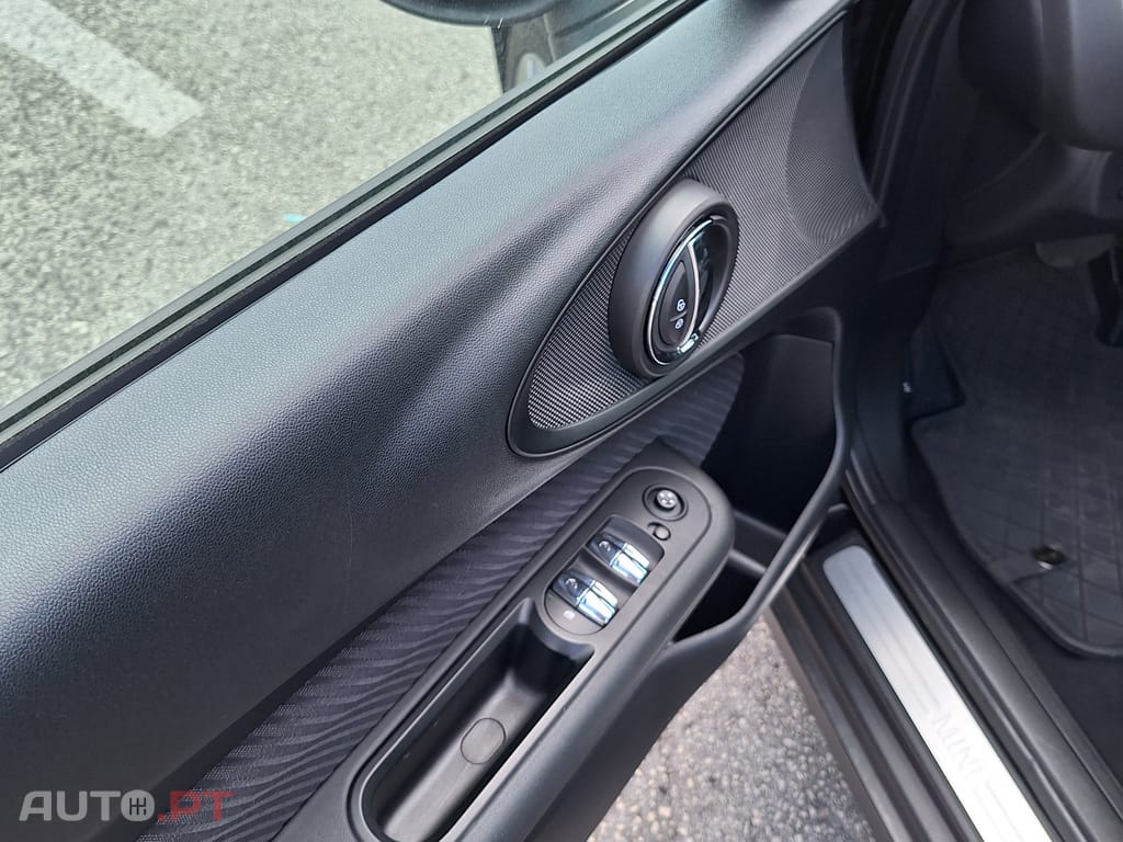 MINI Clubman Cooper D Sport Edition Auto