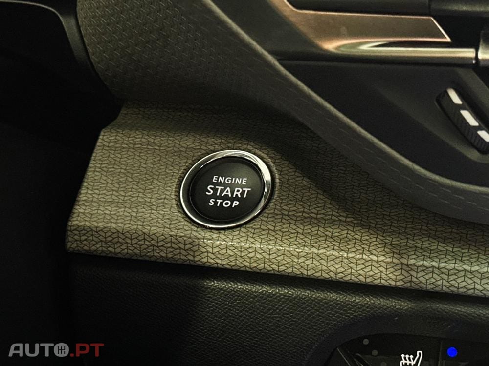 Citroen C5 X 1.6 Hybrid Feel Pack e-EAT8