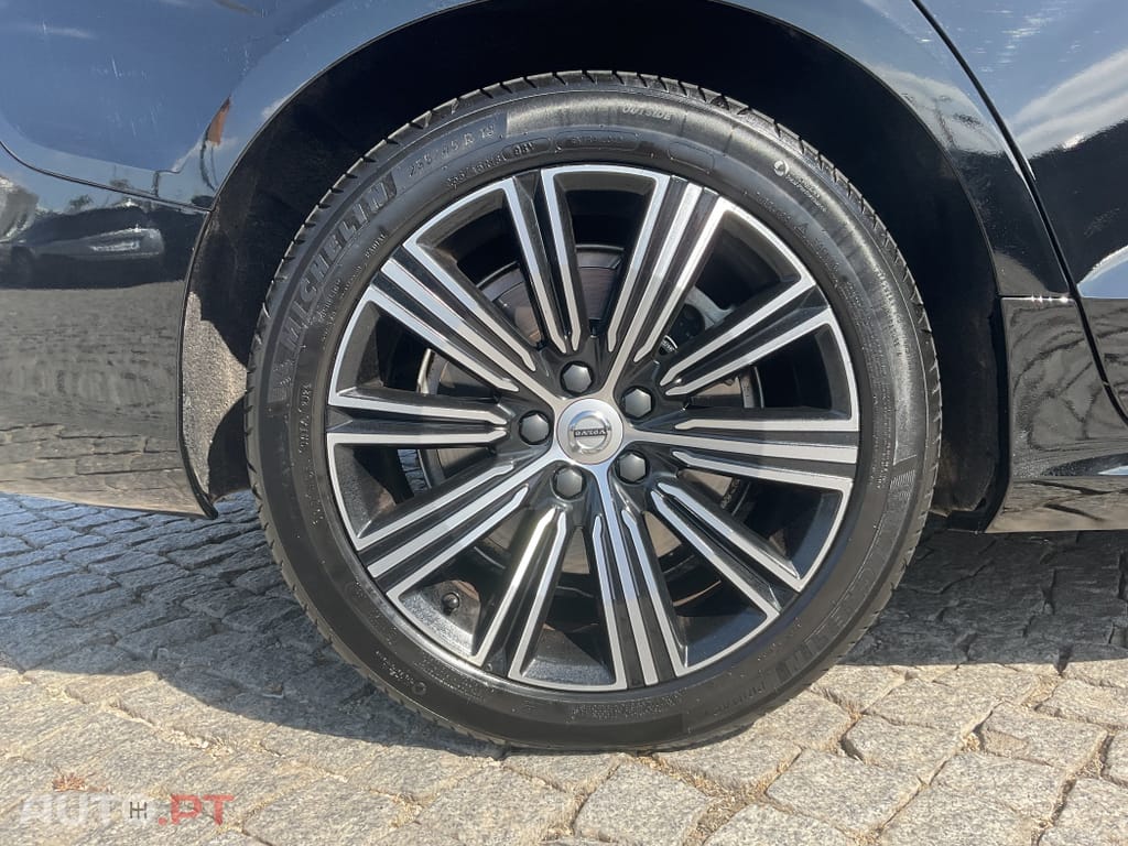 Volvo V60 2.0 T6 AWD TE Inscription Expression