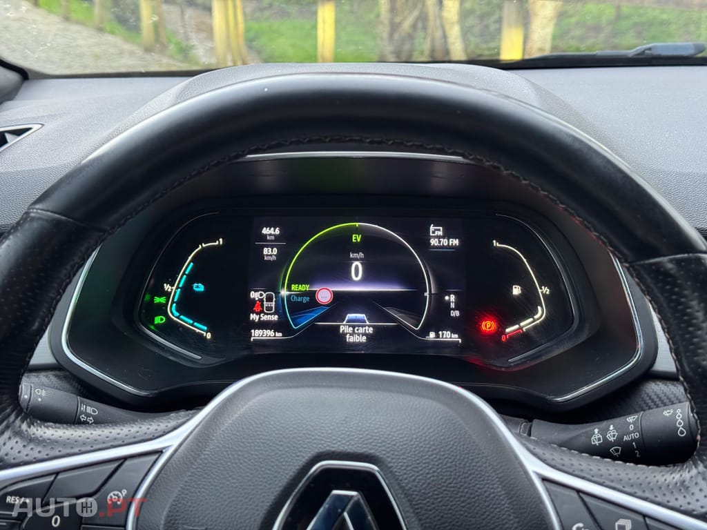 Renault Captur 1.6 E-Tech RS Line