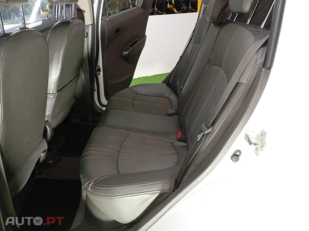 Chevrolet Spark 1.0 L Bi-Fuel
