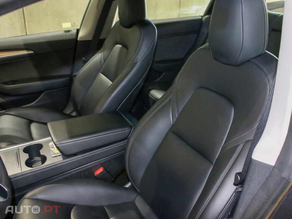 Tesla Model 3 Long Range AWD Dual Motor