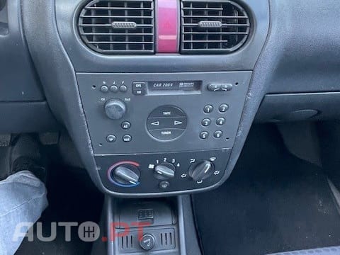 Opel Corsa 1.2 16V Confort