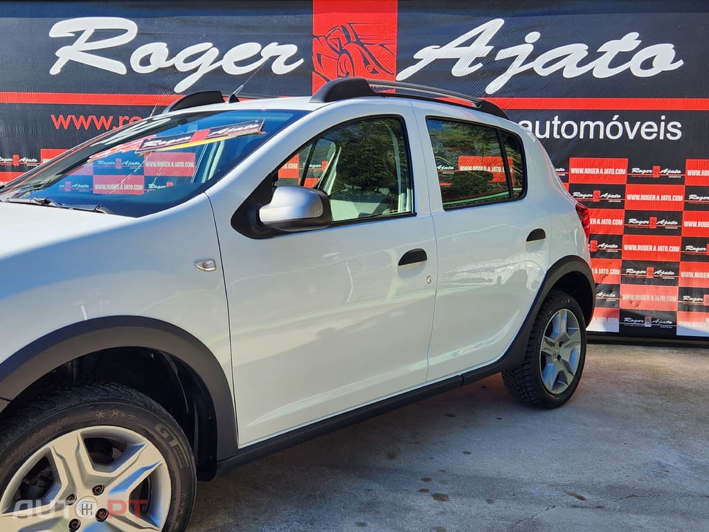 Dacia Sandero Stepway Blue dCi 95 Celebration