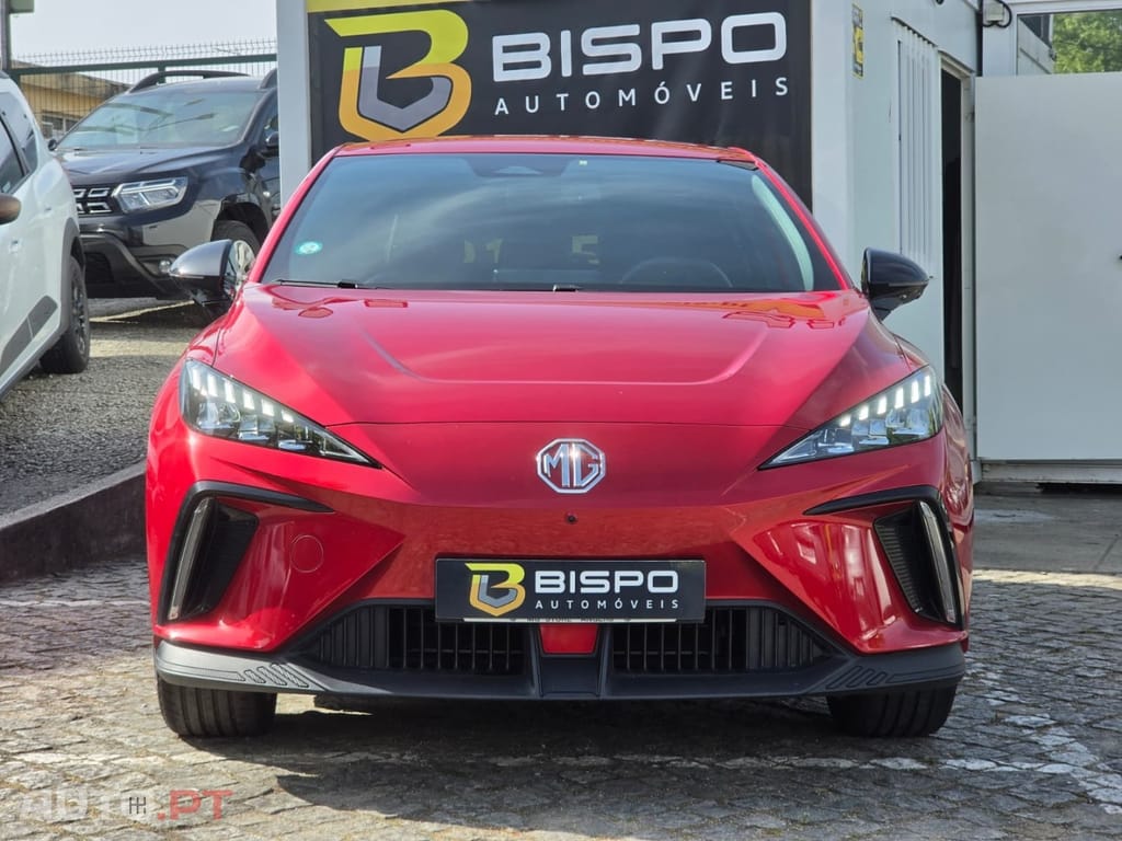 MG MG4 64 kWh XPower Luxury