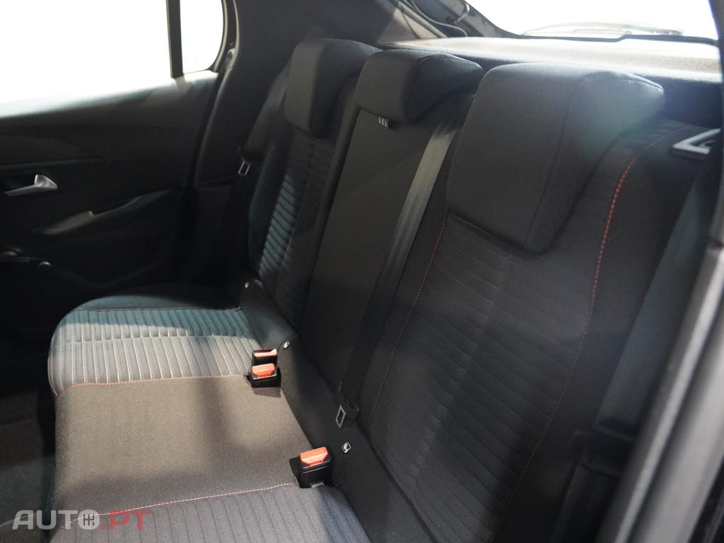 Peugeot E-208 50 kWh Active Pack