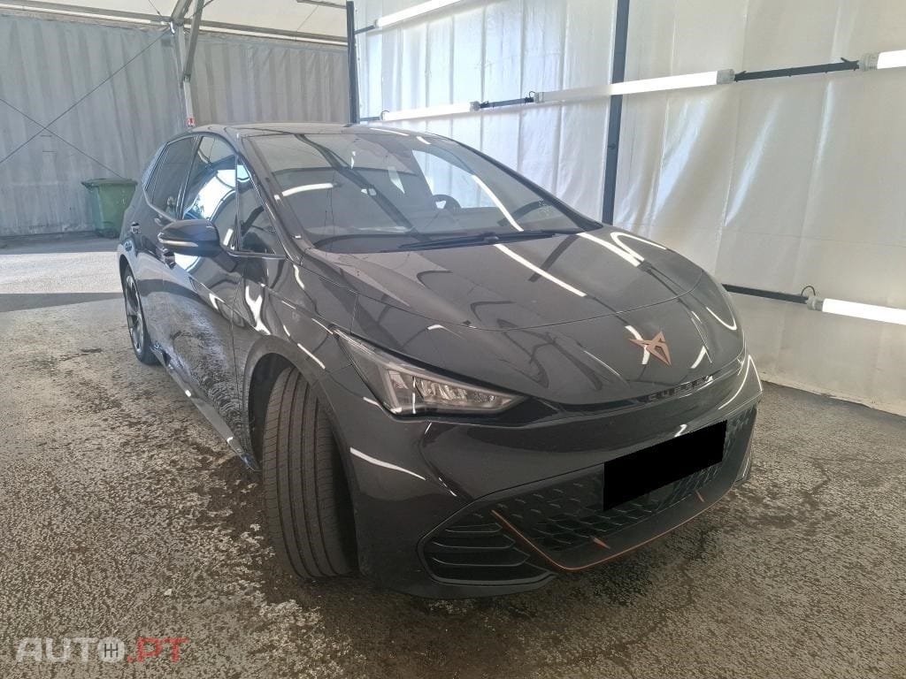 Cupra Born 77 kWh e-Boost Plus