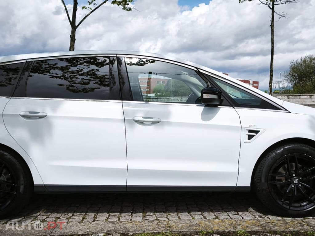 Ford S-Max 2.0 TDCi ST-Line Powershift