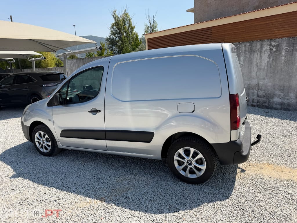 Citroen Berlingo 1.6 HDI 3LUG c/ GPS e AC