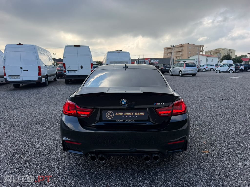BMW M4 Auto