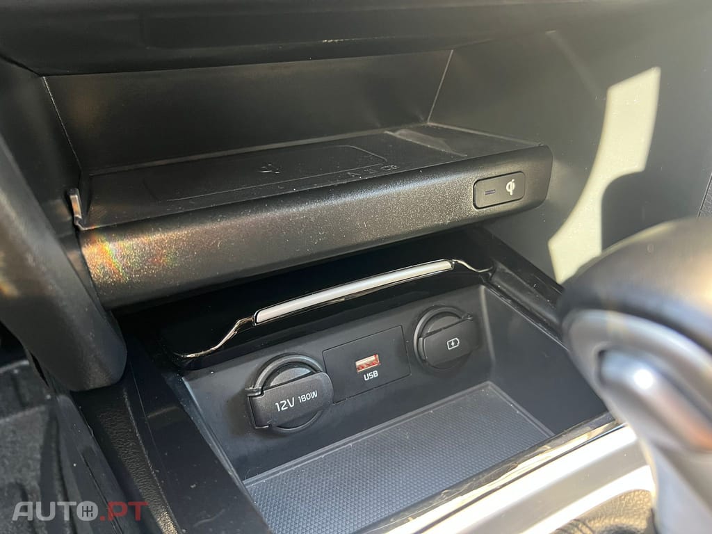 Kia Xceed HYB 1.6 GDI ISG PHEV BCK&WHT EDITION DCT6