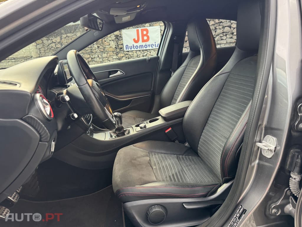 Mercedes-Benz A 180 d AMG Line