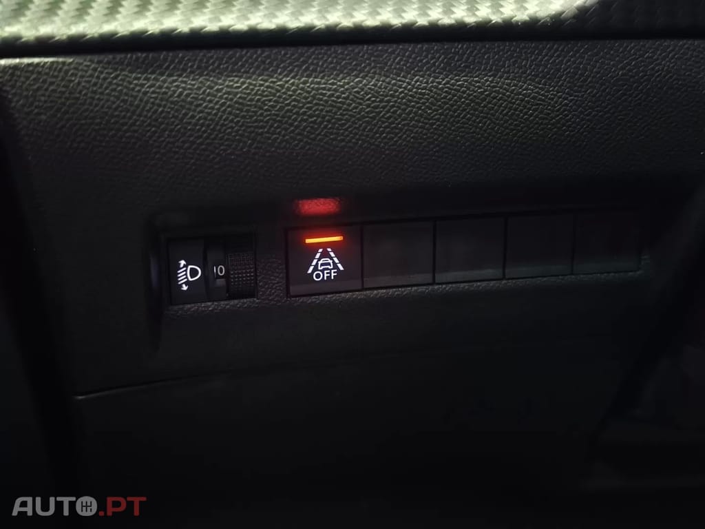 Peugeot 208 PureTech 100 EAT8 Allure Pack