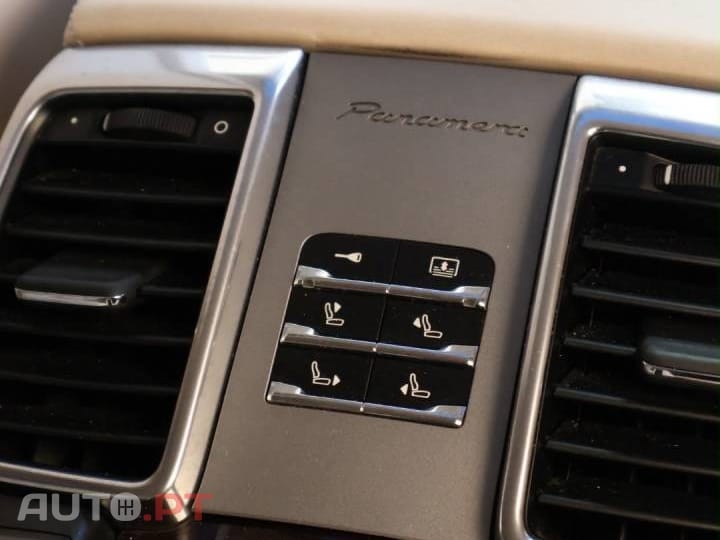 Porsche Panamera Turbo PDK