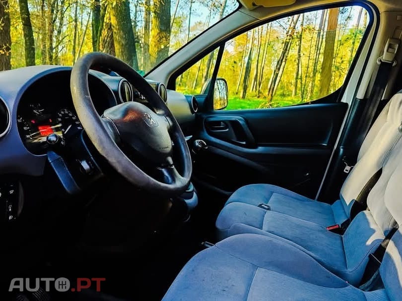 Peugeot Partner 1.6 BlueHDi L1 Premium 3L