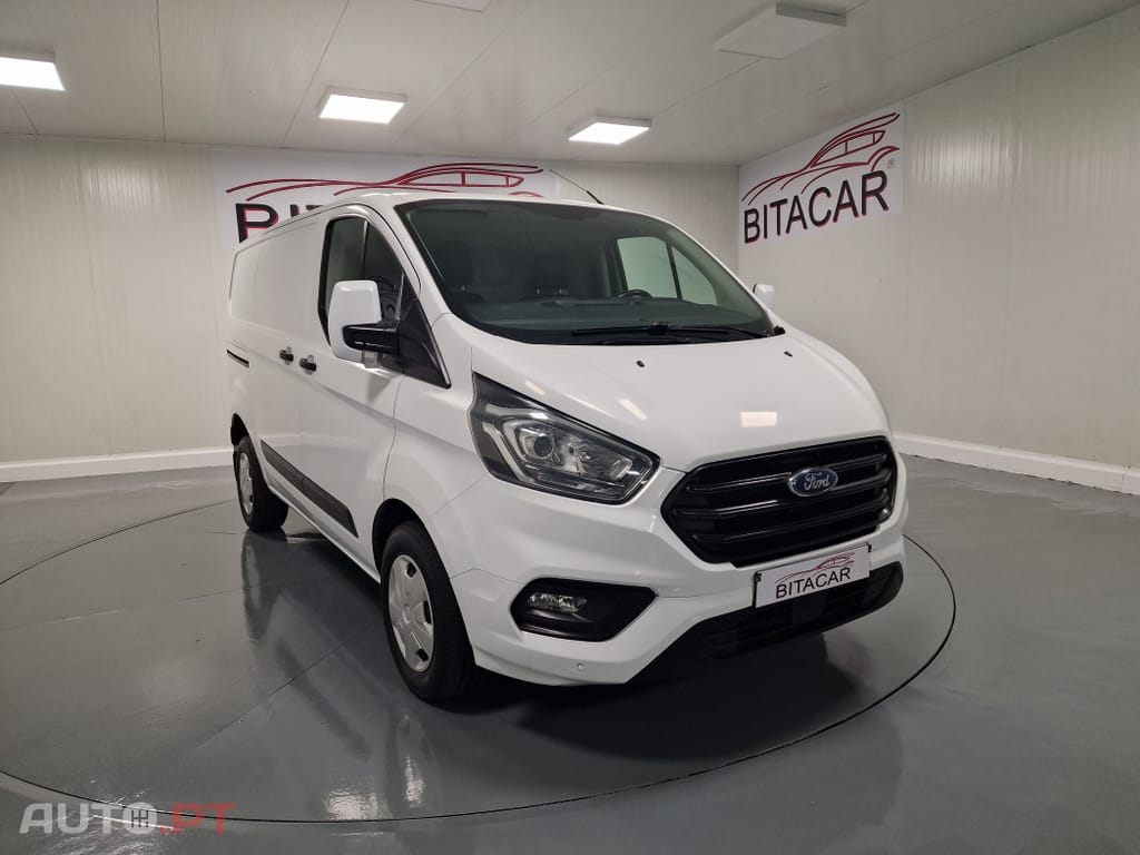 Ford Transit Custom 310L1 2.0 TDCi H1-Tecto Baixo Trend