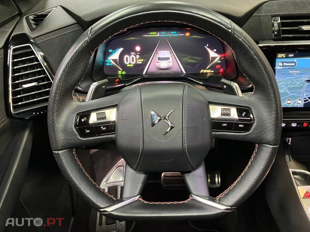 DS DS7 Crossback E-Tense Performance Line+ EAT8
