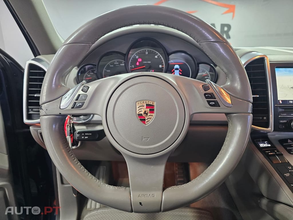 Porsche Cayenne Tiptronic