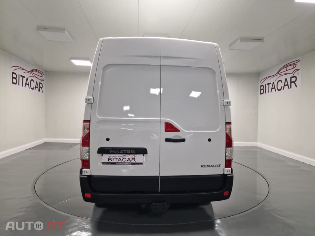 Renault Master 2.3 dCi L2H2 3.3T 130CV IVA DEDUTIVEL