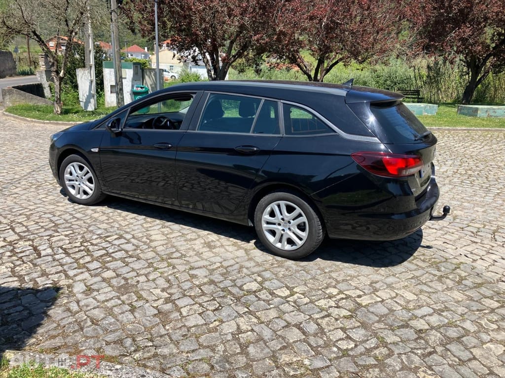 Opel Astra CDTI Sport Tourer 110 CV