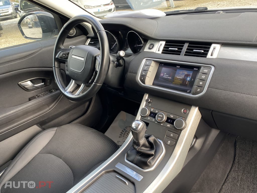 Land Rover Evoque 2.0 eD4 SE