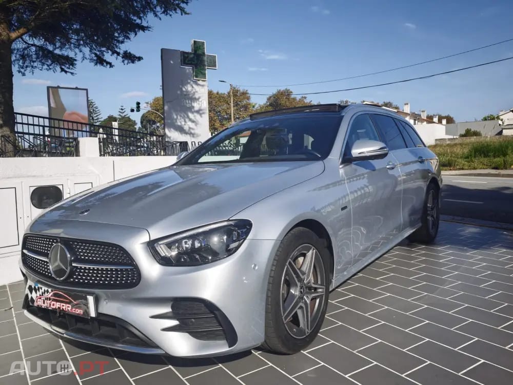 Mercedes-Benz E 300 e Station 9G-TRONIC AMG Line